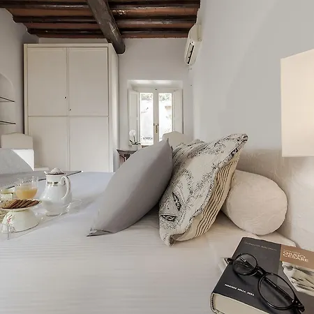 Lejlighed Condotti - 60 Mt From Spanish Steps Rom