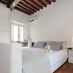 Condotti - 60 Mt From Spanish Steps Apartament Rzym