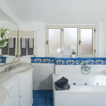 Condotti - 60 Mt From Spanish Steps